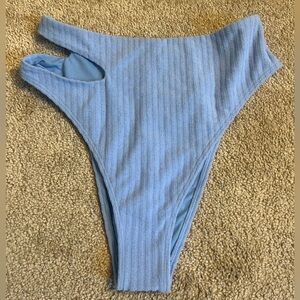 Abercrombie & Fitch High Leg Cheeky Bikini Bathing Suit Bottom Size Medium